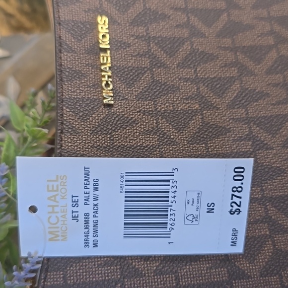 MICHAEL KORS SHOULDER BAGS 🥰 - Picture 5 of 7